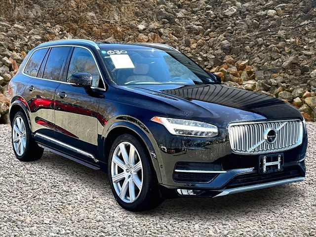2017 Volvo XC90 T6 Inscription