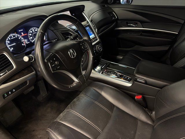 2018 Acura RLX w/Tech