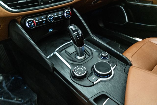 2018 Alfa Romeo Giulia AWD | Carrollton, TX | Texas Hot Rides 2018 Alfa Romeo Giulia AWD | Carrollton, TX | Texas Hot Rides