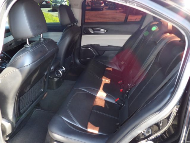 2018 Alfa Romeo Giulia Base | Dalton, GA | Paniagua Auto Mall 2018 Alfa Romeo Giulia Base | Dalton, GA | Paniagua Auto Mall