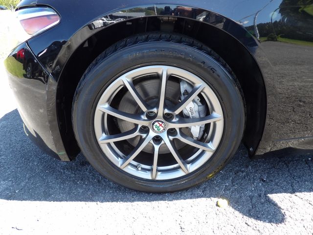 2018 Alfa Romeo Giulia Base | Dalton, GA | Paniagua Auto Mall 2018 Alfa Romeo Giulia Base | Dalton, GA | Paniagua Auto Mall