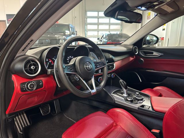 2018 Alfa Romeo Giulia Ti Sport | Irving, Texas | Hopper Motorplex 2018 Alfa Romeo Giulia Ti Sport | Irving, Texas | Hopper Motorplex