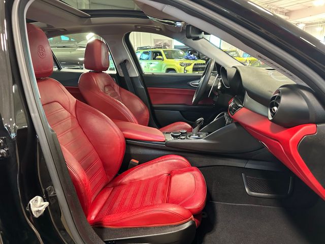 2018 Alfa Romeo Giulia Ti Sport | Irving, Texas | Hopper Motorplex 2018 Alfa Romeo Giulia Ti Sport | Irving, Texas | Hopper Motorplex