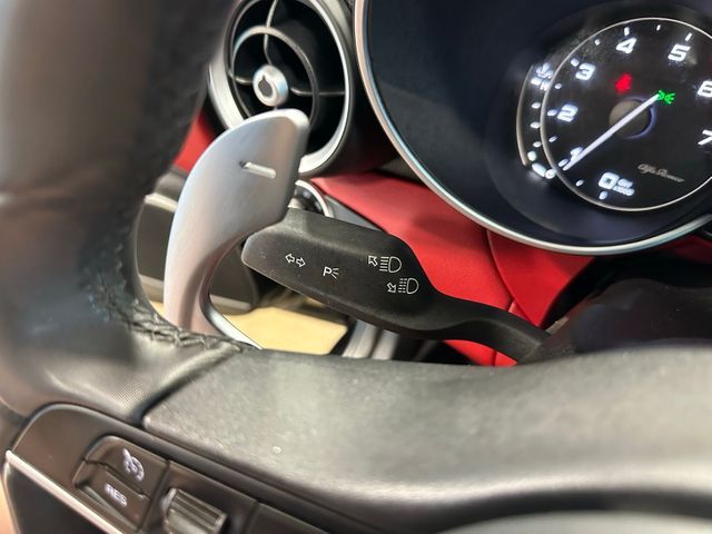 2018 Alfa Romeo Giulia Ti Sport 
