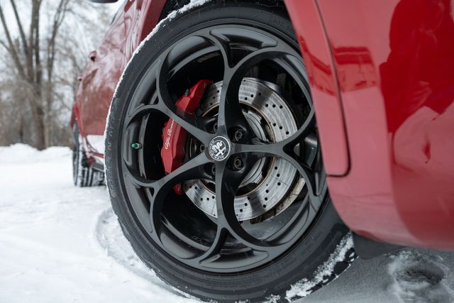 2018 Alfa Romeo Stelvio Quadrifoglio w/ 505 HP, Race Mode, Harman/Kardon 2018 Alfa Romeo Stelvio Quadrifoglio w/ 505 HP, Race Mode, Harman/Kardon