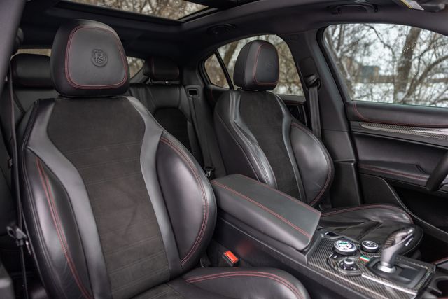2018 Alfa Romeo Stelvio Quadrifoglio w/ 505 HP, Race Mode, Harman/Kardon