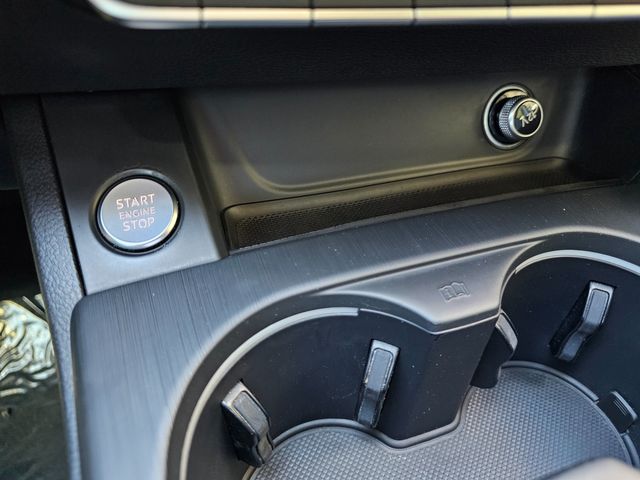 2018 Audi A4 2.0T Premium Plus Sedan | Brownsville TX | English Motors 2018 Audi A4 2.0T Premium Plus Sedan | Brownsville TX | English Motors