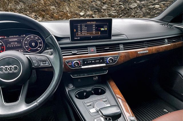 2018 Audi A4 2.0T quattro Premium Plus