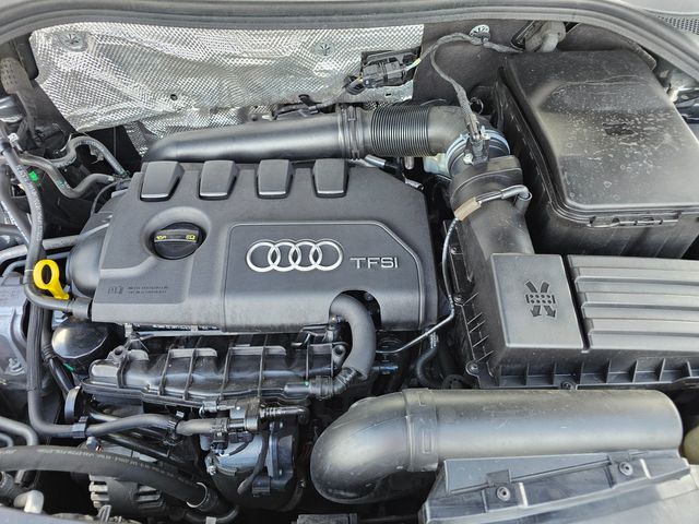 2018 Audi Q3 2.0T Sport Premium Plus | Brownsville TX | English Motors 2018 Audi Q3 2.0T Sport Premium Plus | Brownsville TX | English Motors