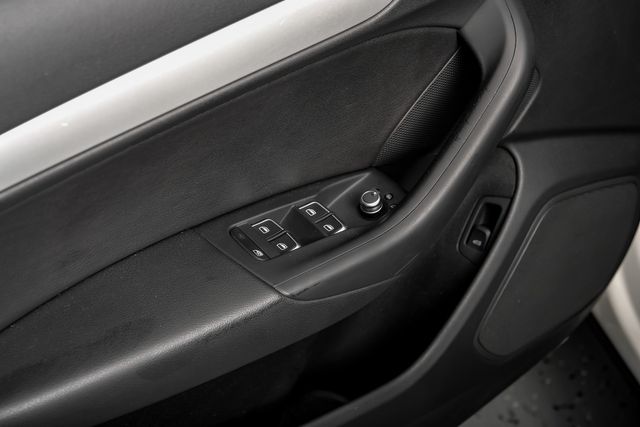 2018 Audi Q3 2.0T Premium | Dallas, TX | Stevens Motor Company LLC 2018 Audi Q3 2.0T Premium | Dallas, TX | Stevens Motor Company LLC