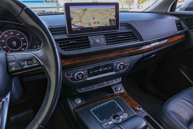 2018 Audi Q5 2.0T quattro Premium Plus