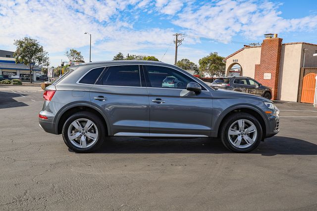 2018 Audi Q5 2.0T quattro Premium Plus