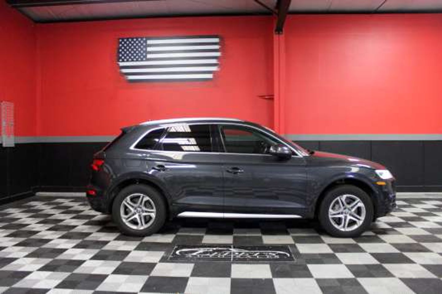 2018 Audi Q5 2.0T quattro Premium Plus - 2