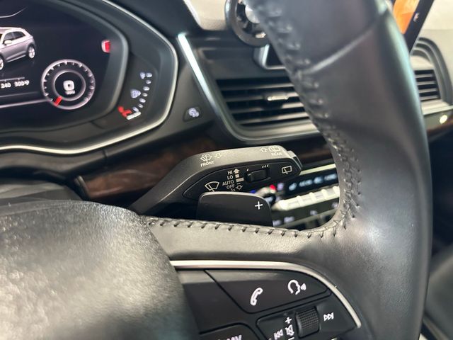 2018 Audi Q5 2.0T quattro | Irving, Texas | Hopper Motorplex 2018 Audi Q5 2.0T quattro | Irving, Texas | Hopper Motorplex