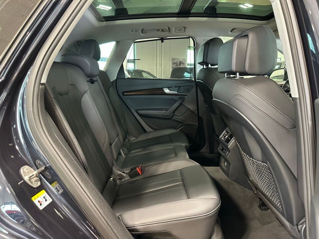 2018 Audi Q5 2.0T quattro | Irving, Texas | Hopper Motorplex 2018 Audi Q5 2.0T quattro | Irving, Texas | Hopper Motorplex