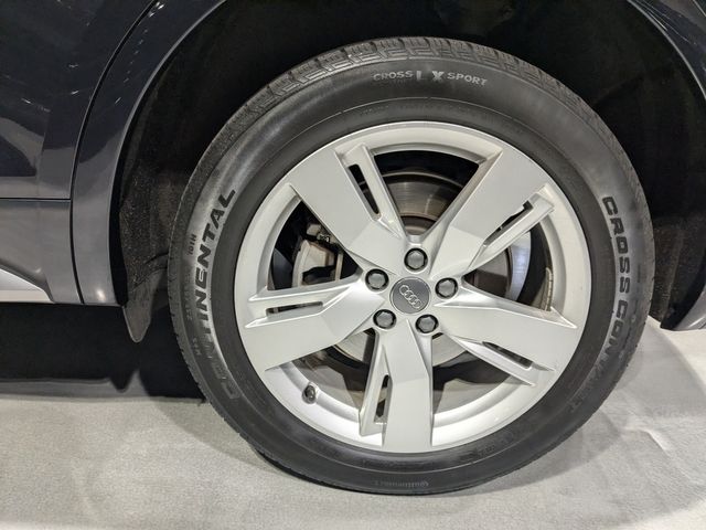 2018 Audi Q5 2.0T quattro Premium Plus | Lake Forest IL | Executive Motor Carz