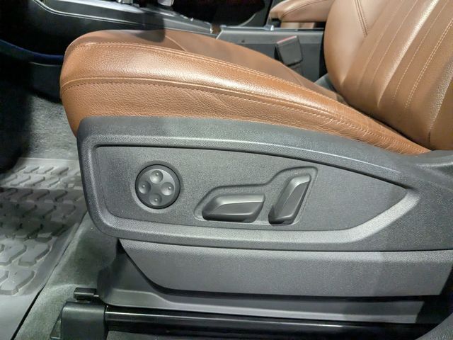 2018 Audi Q5 2.0T quattro Premium Plus | Lake Forest IL | Executive Motor Carz 2018 Audi Q5 2.0T quattro Premium Plus | Lake Forest IL | Executive Motor Carz