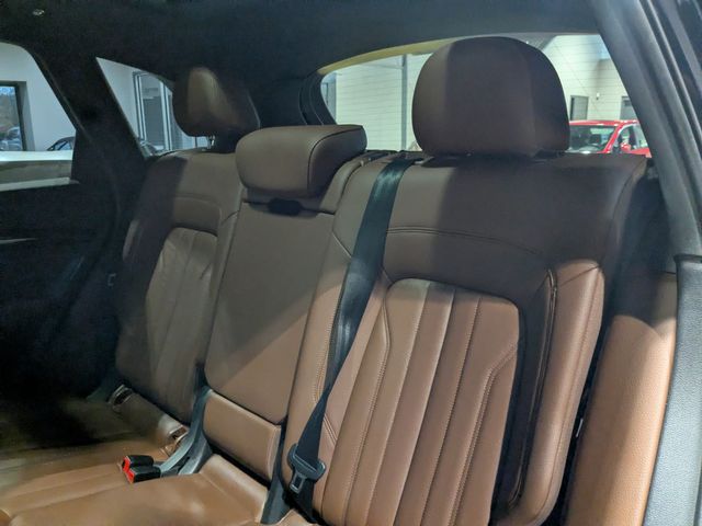 2018 Audi Q5 2.0T quattro Premium Plus | Lake Forest IL | Executive Motor Carz