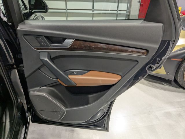 2018 Audi Q5 2.0T quattro Premium Plus | Lake Forest IL | Executive Motor Carz