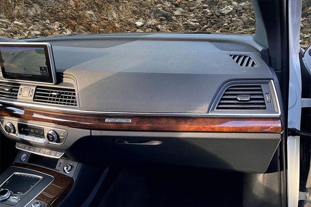 2018 Audi Q5 2.0T quattro Premium Plus