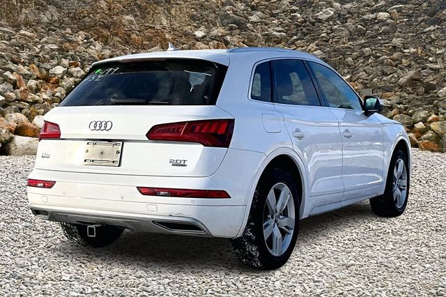 2018 Audi Q5 2.0T quattro Premium Plus