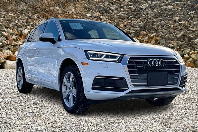 2018 Audi Q5 2.0T quattro Premium Plus
