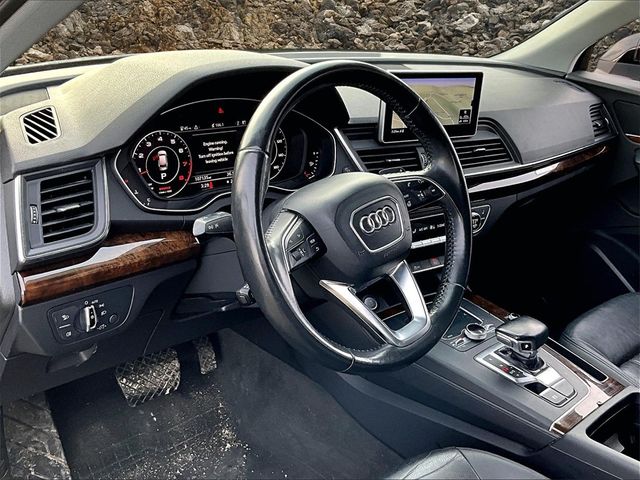 2018 Audi Q5 2.0T quattro Premium Plus