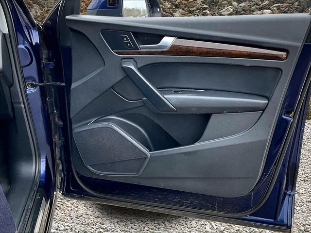 2018 Audi Q5 2.0T quattro Premium Plus