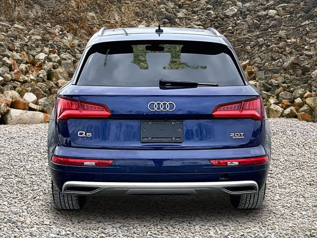 2018 Audi Q5 2.0T quattro Premium Plus