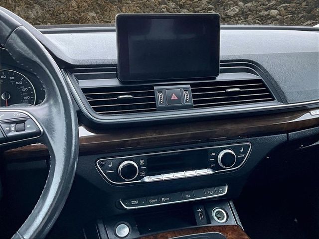 2018 Audi Q5 2.0T quattro Premium Plus