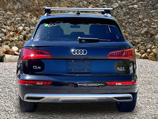 2018 Audi Q5 2.0T quattro Premium Plus