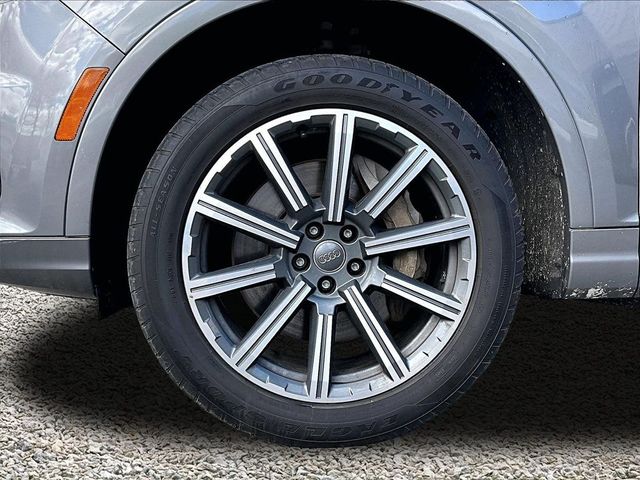 2018 Audi Q7 2.0T quattro Premium Plus