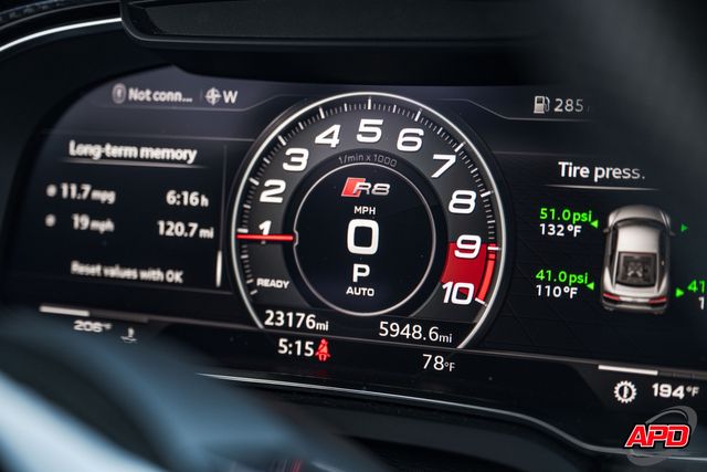 2018 Audi R8 Coupe V10 RWS 2018 Audi R8 Coupe V10 RWS