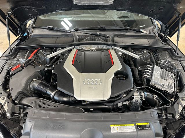 2018 Audi S5 Sportback 3.0T Prestige quattro | Irving, Texas | Hopper Motorplex 2018 Audi S5 Sportback 3.0T Prestige quattro | Irving, Texas | Hopper Motorplex