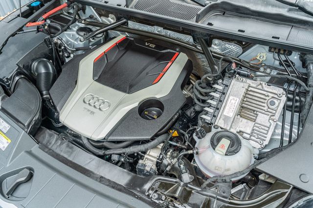 2018 Audi SQ5 3.0T Quattro Prestige / CLEAN CARFAX / LUXURY | Austin, TX | Rocky Mountain Truck Stop Austin 2018 Audi SQ5 3.0T Quattro Prestige / CLEAN CARFAX / LUXURY | Austin, TX | Rocky Mountain Truck Stop Austin