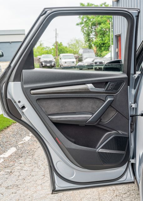 2018 Audi SQ5 3.0T Quattro Prestige / CLEAN CARFAX / LUXURY | Dallas, TX | Rocky Mountain Truck Stop Dallas 2018 Audi SQ5 3.0T Quattro Prestige / CLEAN CARFAX / LUXURY | Dallas, TX | Rocky Mountain Truck Stop Dallas