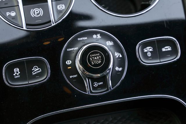 2018 Bentley Bentayga W12 | Mesquite, TX | Texas Autos Direct