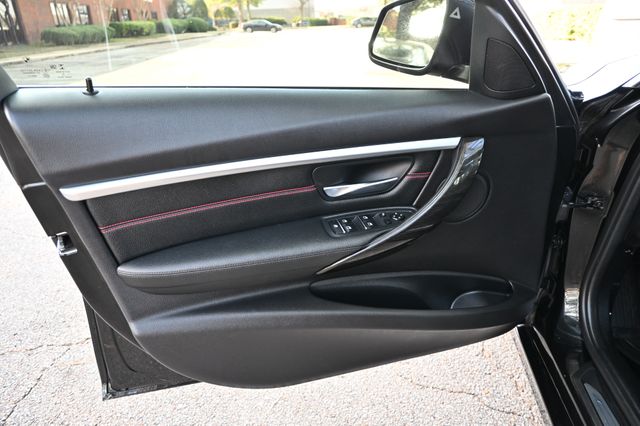 2018 BMW 3 Series 330i xDrive