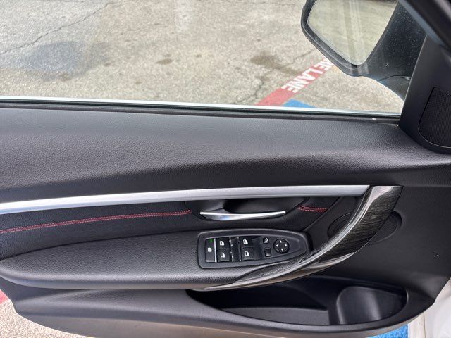 2018 BMW 3 Series 330i xDrive | San Antonio, TX | Clear Choice Automotive South