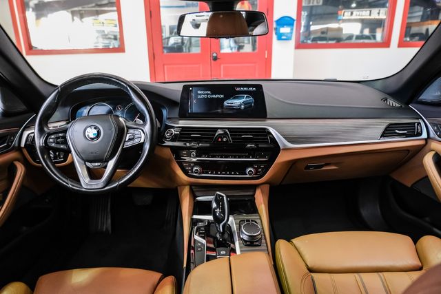 2018 BMW 5 Series 540i 2018 BMW 5 Series 540i
