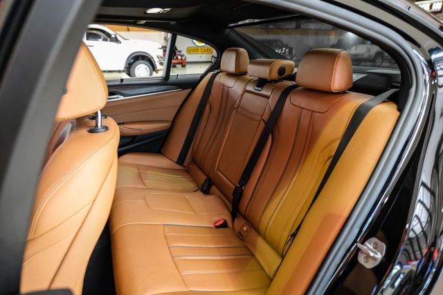 2018 BMW 5 Series 540i