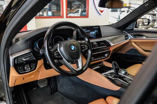 2018 BMW 5 Series 540i 2018 BMW 5 Series 540i