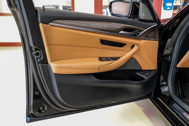 2018 BMW 5 Series 540i