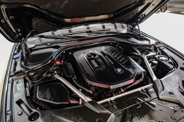 2018 BMW 5 Series 540i