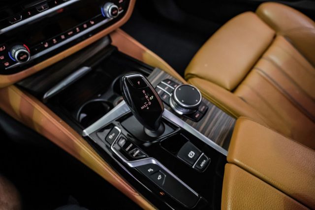 2018 BMW 5 Series 540i | Addison, TX | Mr Car Guys 2018 BMW 5 Series 540i | Addison, TX | Mr Car Guys