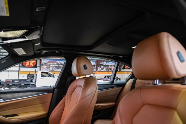 2018 BMW 5 Series 540i | Addison, TX | Mr Car Guys