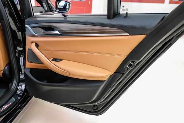 2018 BMW 5 Series 540i | Addison, TX | Mr Car Guys 2018 BMW 5 Series 540i | Addison, TX | Mr Car Guys