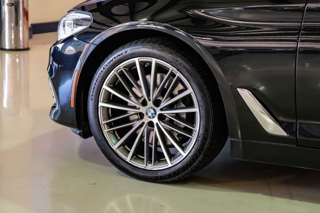 2018 BMW 5 Series 540i | Addison, TX | Mr Car Guys