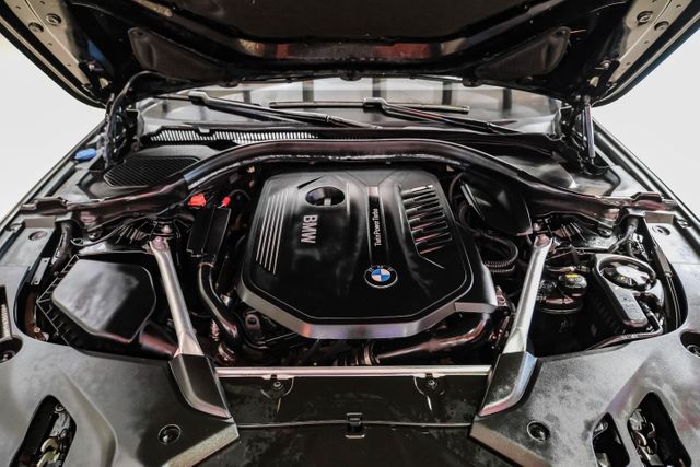 2018 BMW 5 Series 540i | Addison, TX | Mr Car Guys