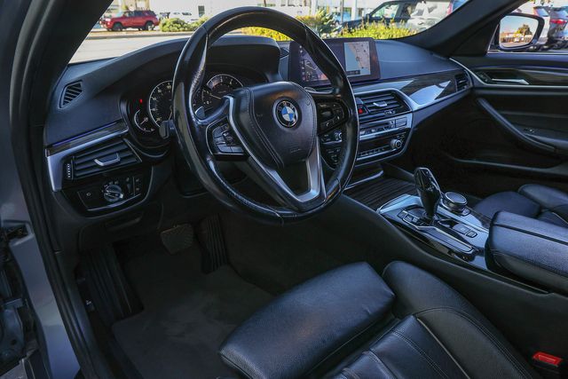 2018 BMW 5 Series 530i